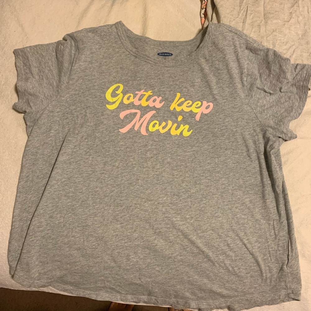Old Navy T-Shirt